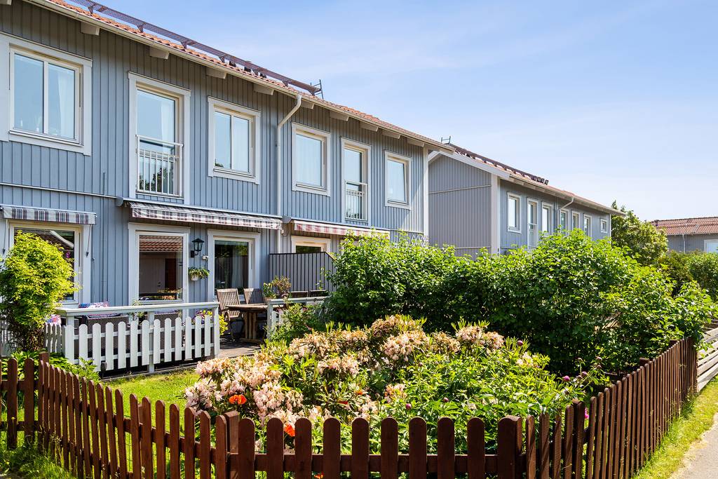 Renovering fönsterbågar & karmar till BRF. Sollentuna i norra Stockholm