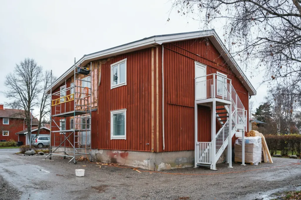 rullst llning eller trapptorn f r bygget vad passar b st